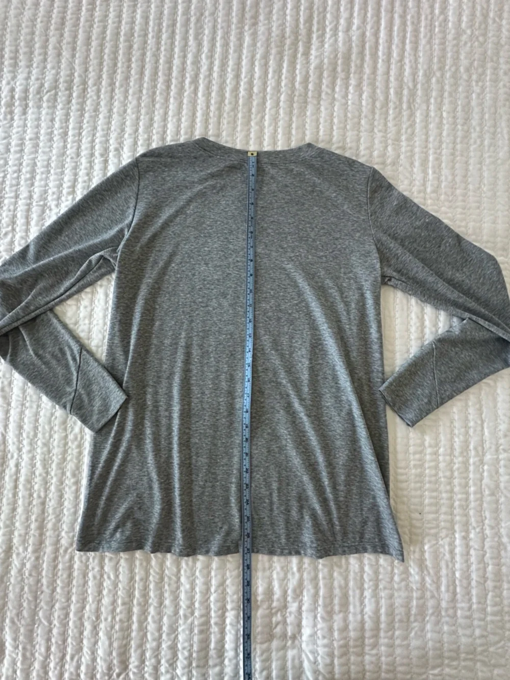 Arcteryx lightweight long sleeve longer length top - Picture 9 of 10